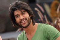 Mirchi Lanti Kurradu Photos